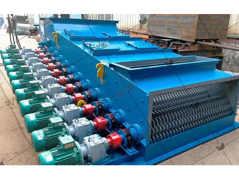 重型板式給料機(jī)與泥石分離機(jī)在砂石骨料生產(chǎn)線(xiàn)中的配置方案